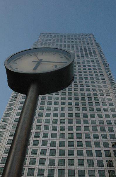 Time One Canada Square1.jpg - (C) M. Vlam 2005:maaike.vlam@gmail.com